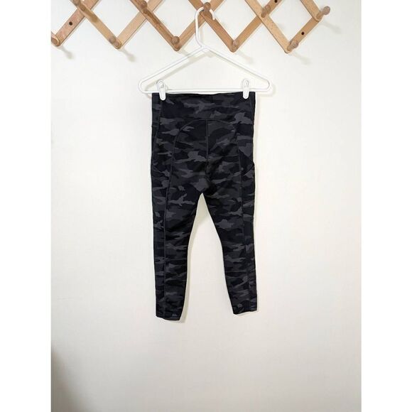 Athleta Ultimate 7/8 Tight Leggings with Pockets - Size S - Picture 4 of 9